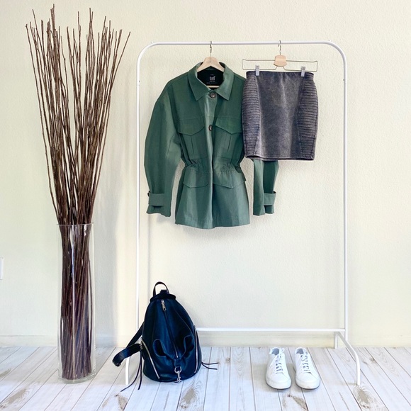 Zara Green Pleated Overshirt Size Medium - Picture 7 of 8